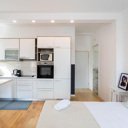 Flower Square Apartments Загреб Екстериор снимка