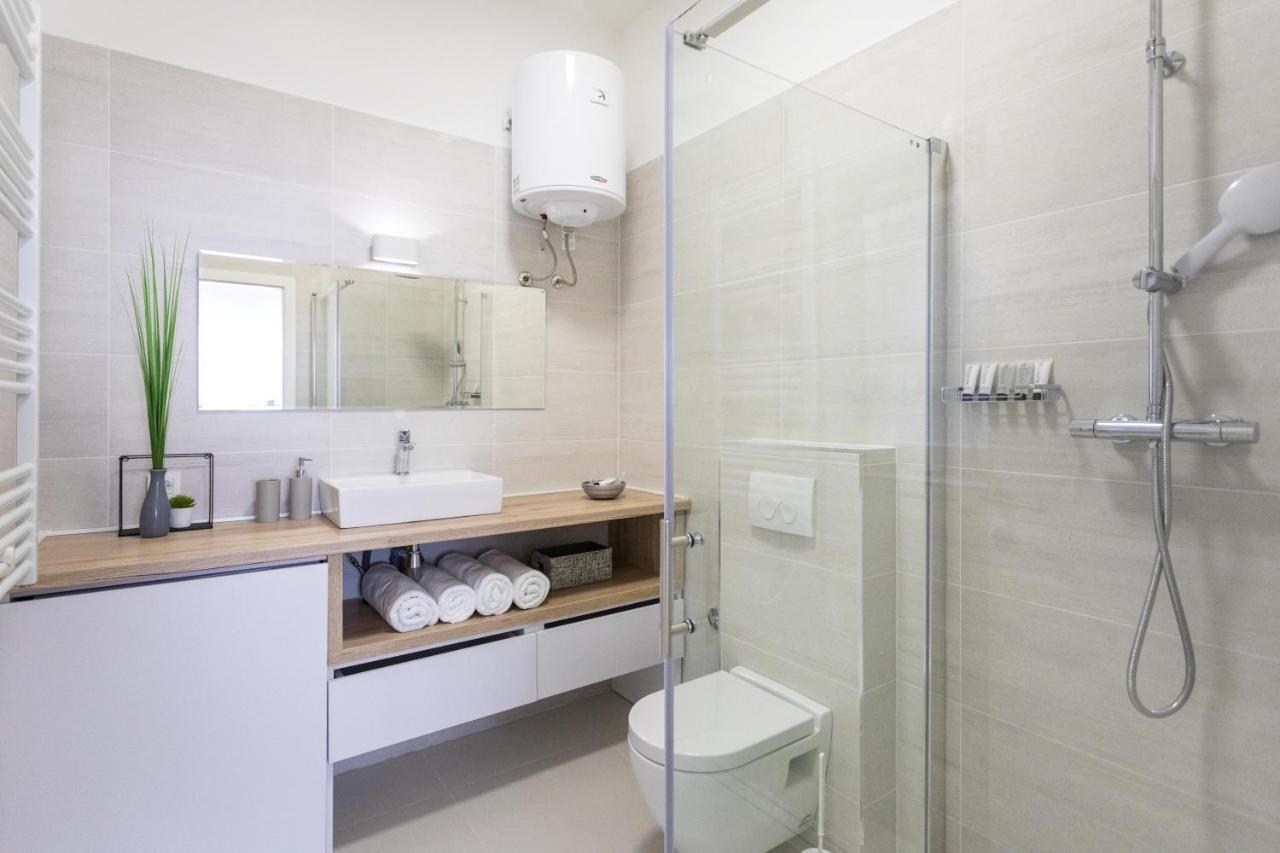 Flower Square Apartments Загреб Екстериор снимка