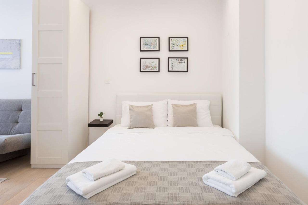 Flower Square Apartments Загреб Екстериор снимка