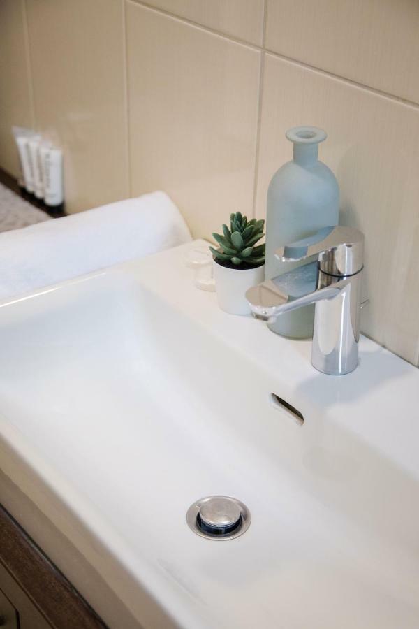 Flower Square Apartments Загреб Екстериор снимка
